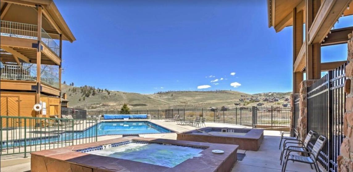 Relax, Adventure, Views, Amenities+Memories Apartamento Granby Exterior foto