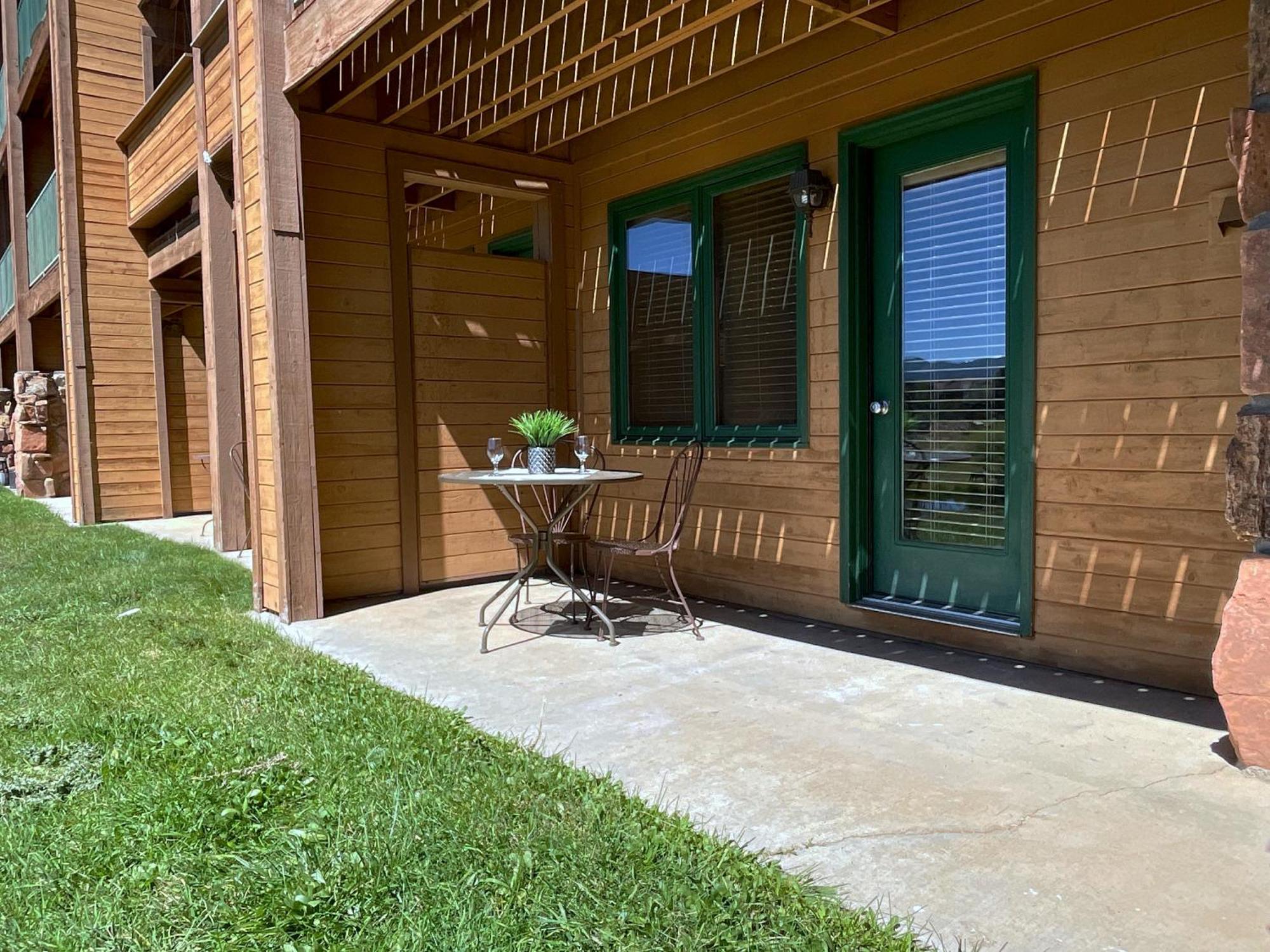 Relax, Adventure, Views, Amenities+Memories Apartamento Granby Exterior foto