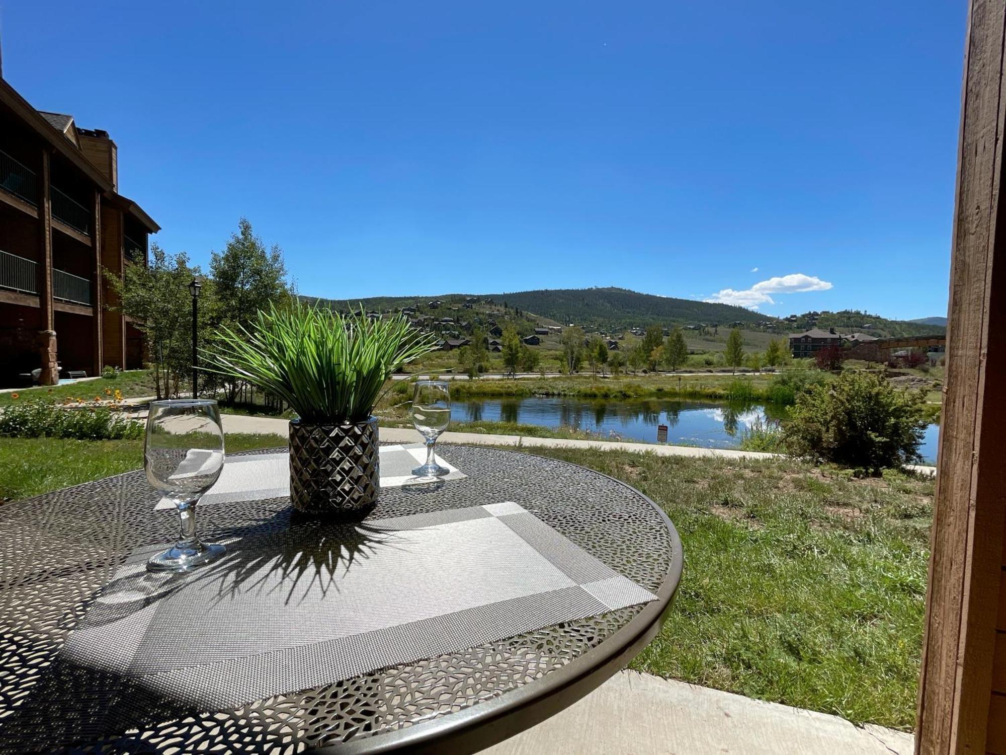Relax, Adventure, Views, Amenities+Memories Apartamento Granby Exterior foto